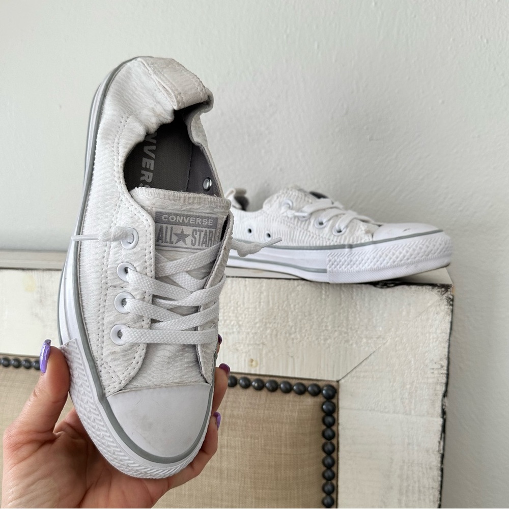 Converse Chuck Taylor low top elastic back sneakers sz: 6